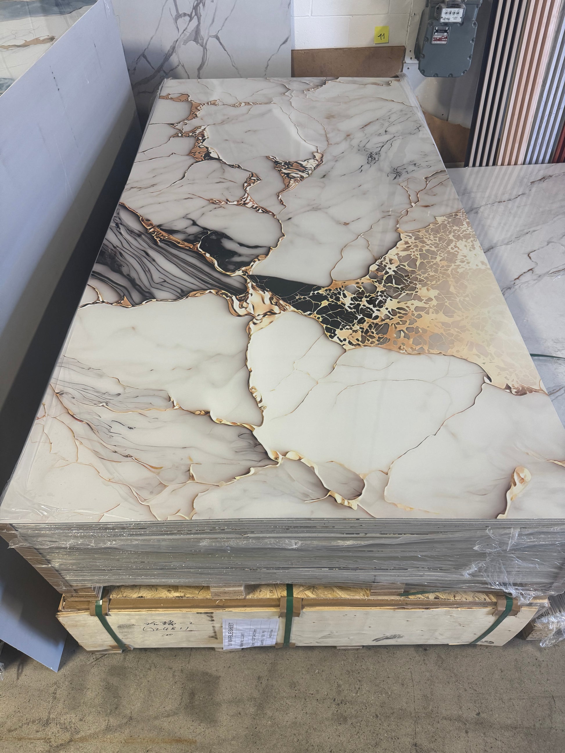 Panneau Mural UV en PVC effet marbre, Aurore dorée , 4x8 pied 3mm | Panore - Panore