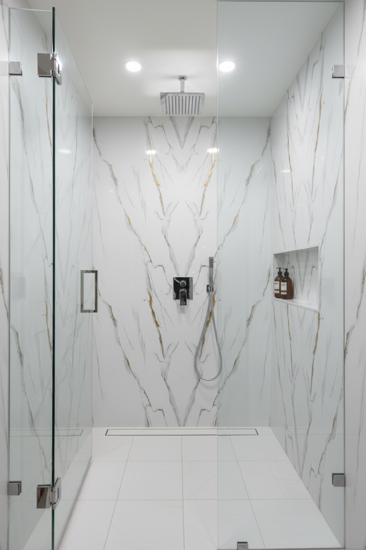 Panneau Mural UV en PVC effet marbre, Or blanc , 4x8 pied 3mm | Panore - Panore