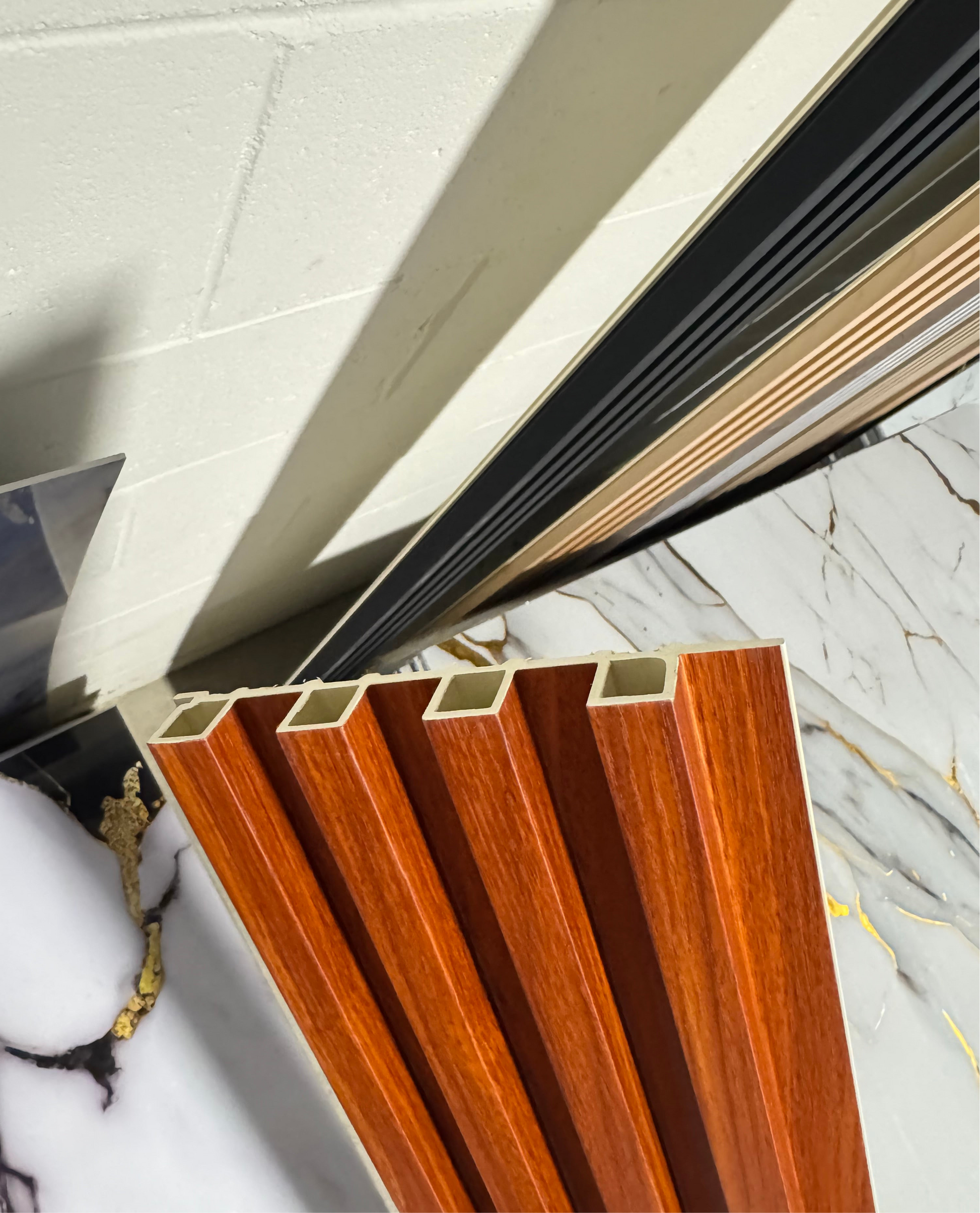 Panneau en WPC, Marron, 0,5 x 9,5 pied x 24 mm - Panore